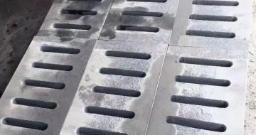 包头 芝麻灰石材沟盖板