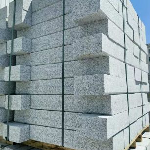 包头 路沿石颜色均匀、尺寸标准