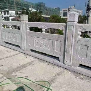 包头 芝麻白栏杆