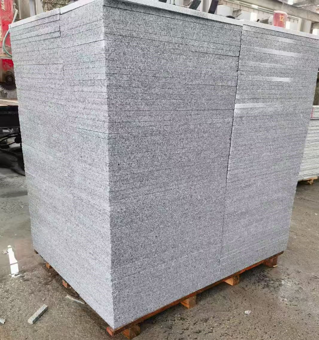 包头 火烧面地铺石，街道广场园林市政工程板，1.8~5.0厚均有现货