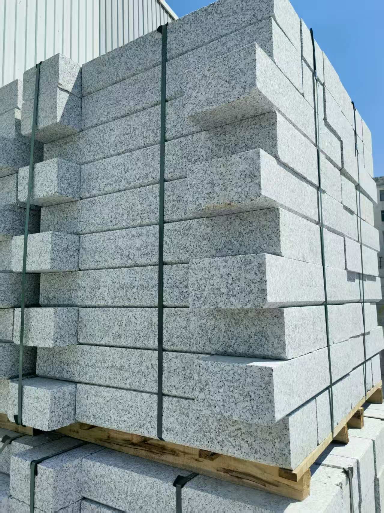 包头 路沿石颜色均匀、尺寸标准