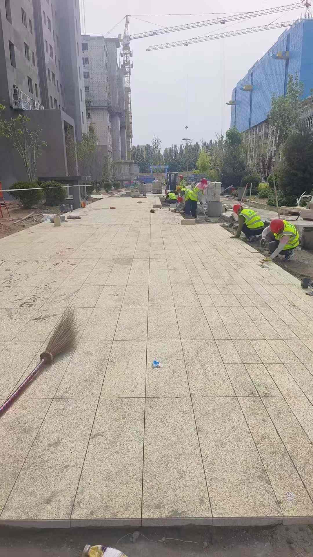 包头黄金麻荔枝面地铺案例