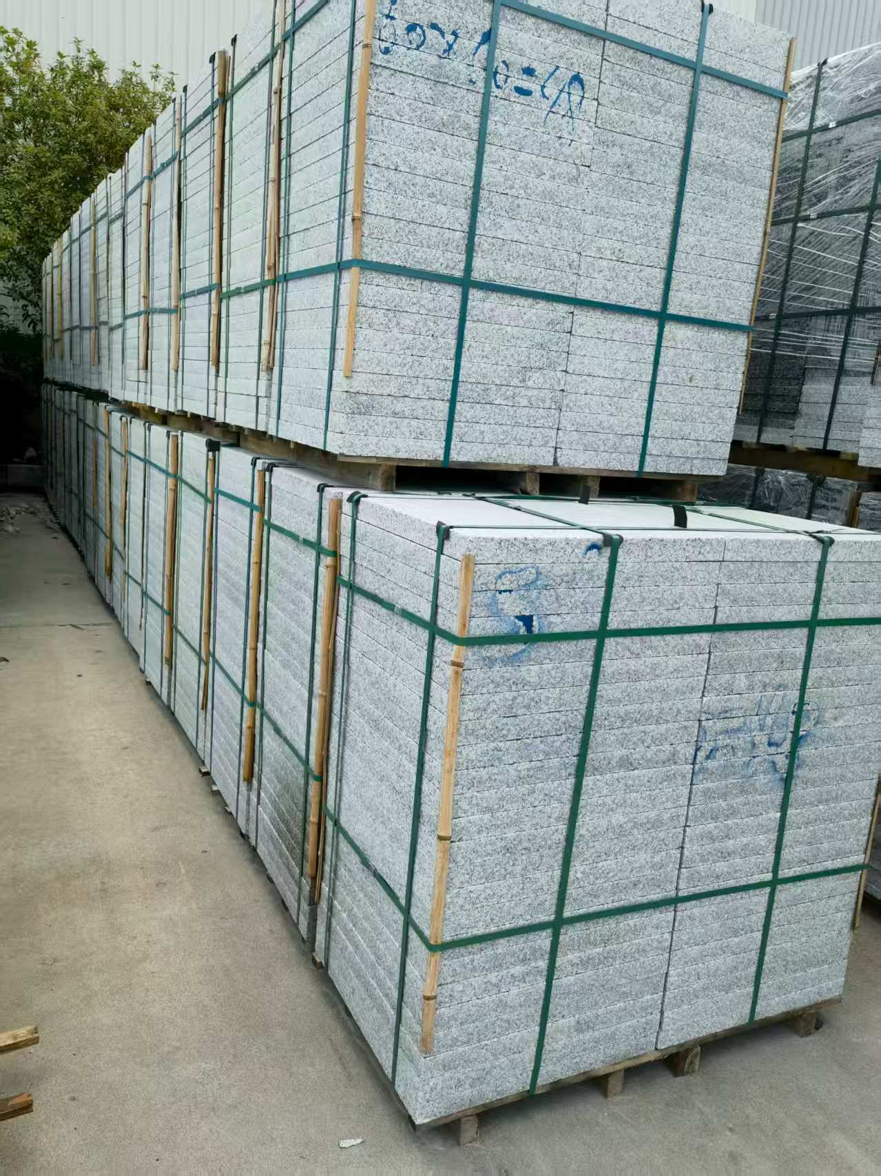 包头 大花芙蓉白火烧成品，市政园林广场地铺石